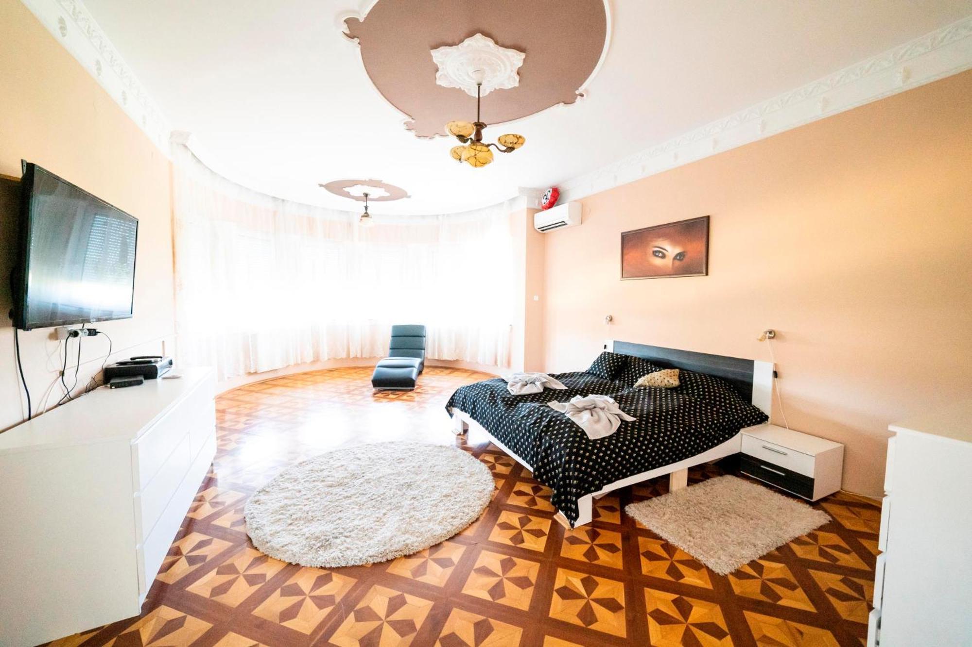 Elite Boutique Villa Oerkeny Orkeny Екстер'єр фото