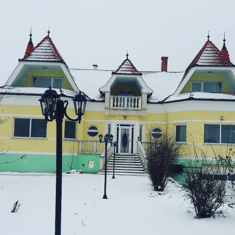 Elite Boutique Villa Oerkeny Orkeny Екстер'єр фото