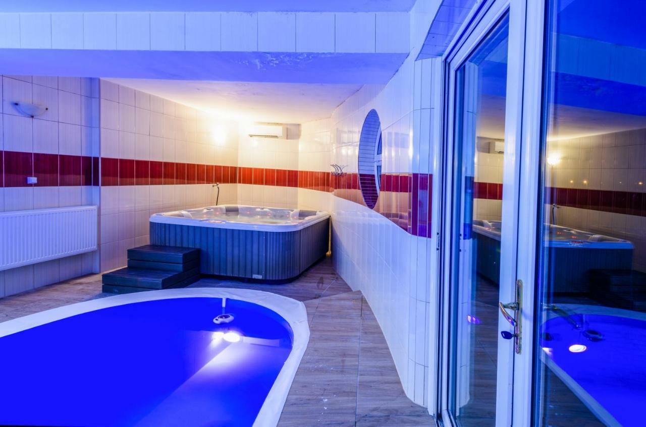 Elite Boutique Villa Oerkeny Orkeny Екстер'єр фото